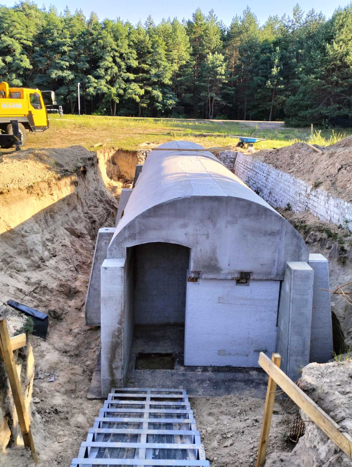 Hobbit House: benefits and innovations
