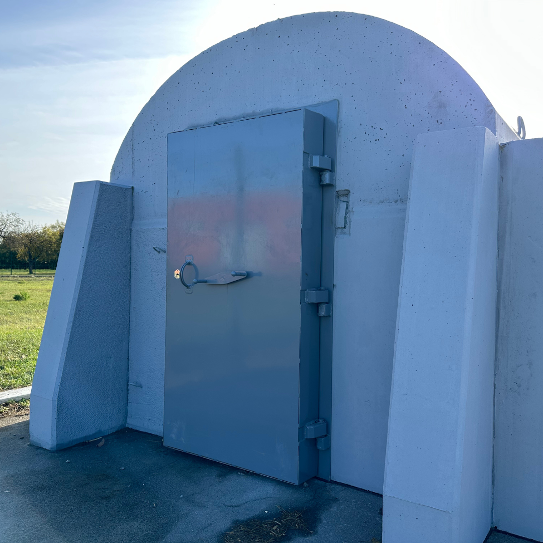 Fortress 3.5 - your reliable protection during airborne alarms!
